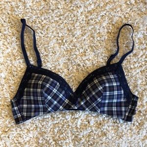 NWOT GapBody Plaid Wireless Bra 32A